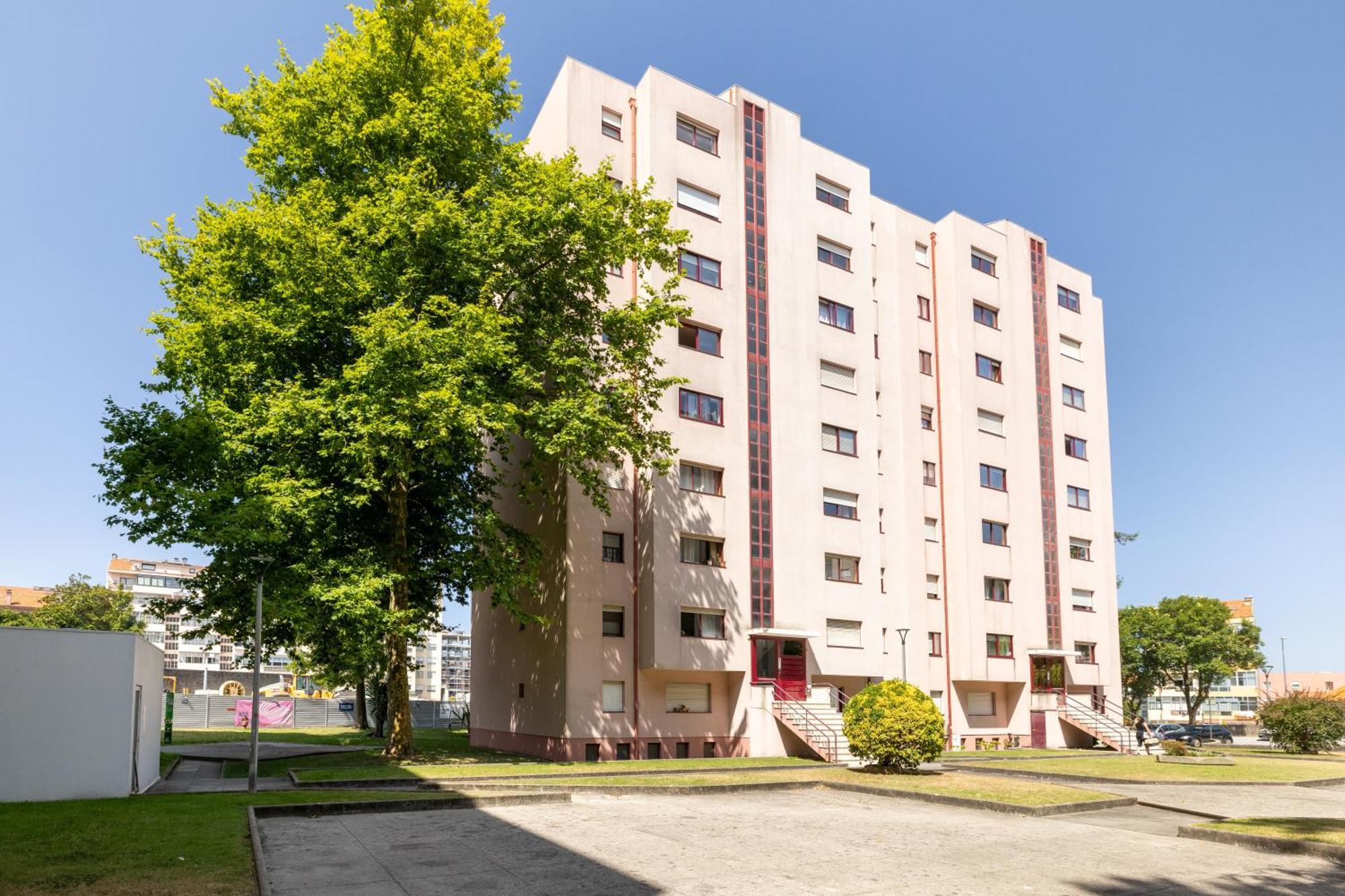 Boavista Premium With Ac, Terrace- Parking ,Supermarket And Metro T3 Lägenhet OOporto Exteriör bild